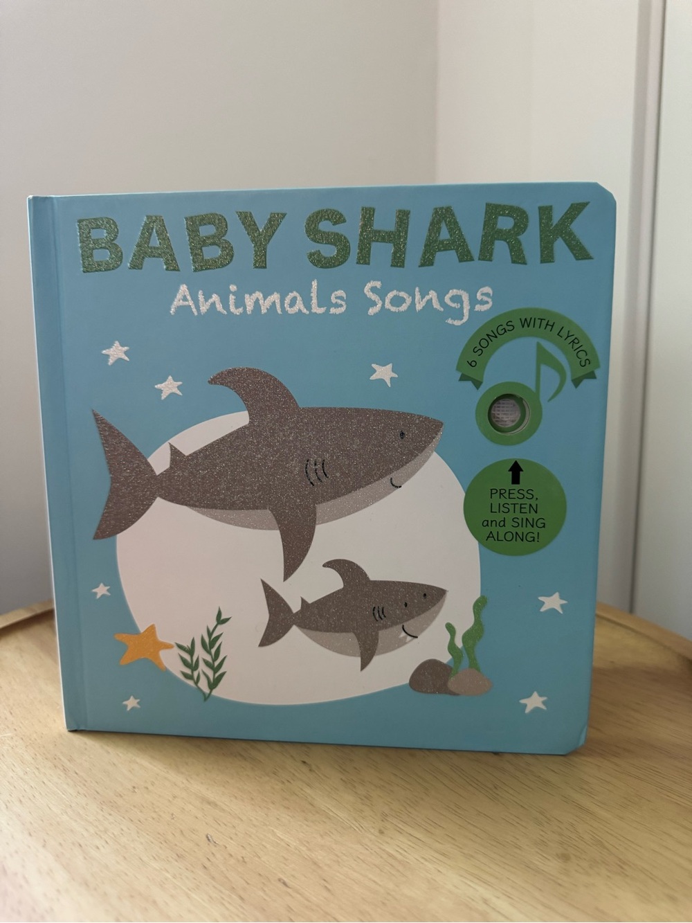 Cali’s Books “Baby Shark” Musical Board Book